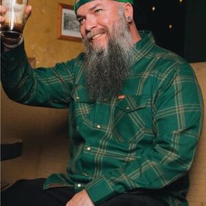 Men’s green and gold st Patrick’s day Dixxon flannel